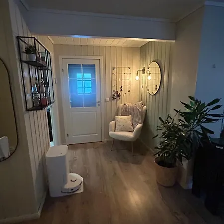 Leilighet With 2-3 Bedrooms Kragerø