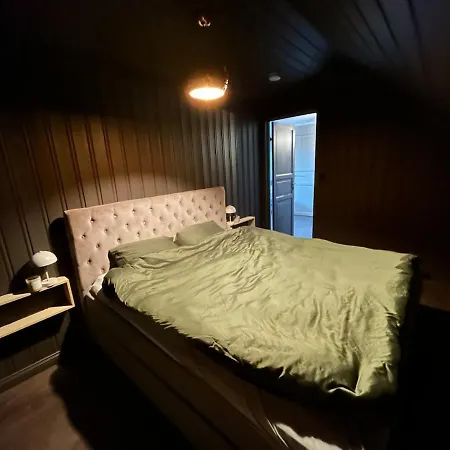 Leilighet With 2-3 Bedrooms *